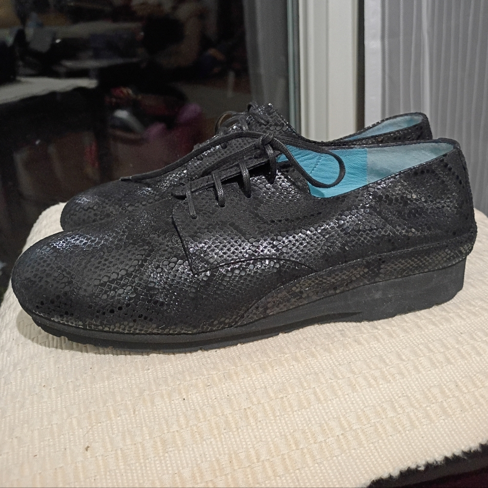 NWT.Thierry Rabotin Textured Black Oxford Shoes